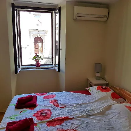 Reginamare Santa Apartment Piran Exterior photo
