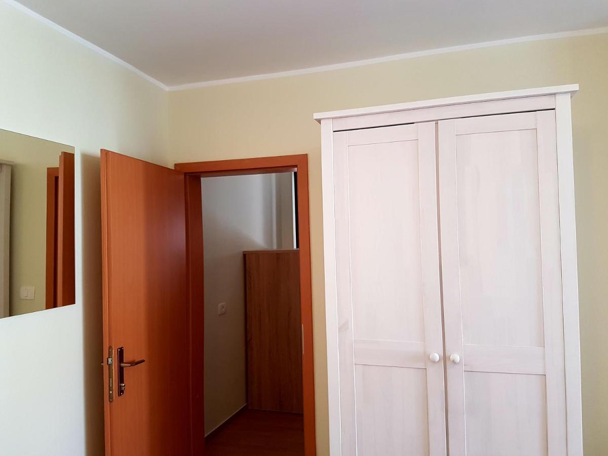 Reginamare Santa Apartment